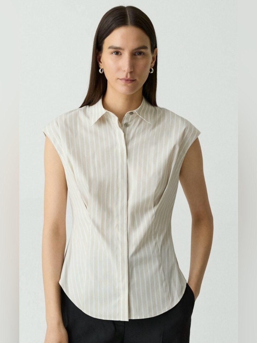 THEORY CAP SLEEVE CINCH SHIRT*******SIZE: MEDIUM
